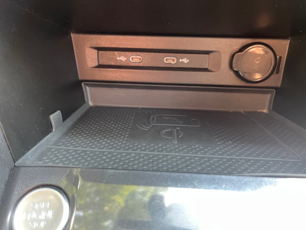 2021 Volkswagen Tiguan SE photo 14