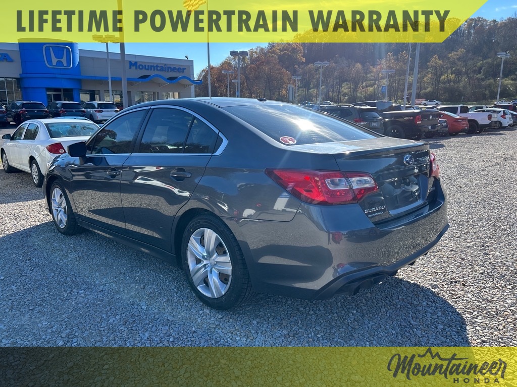 2019 Subaru Legacy 2.5i photo 2