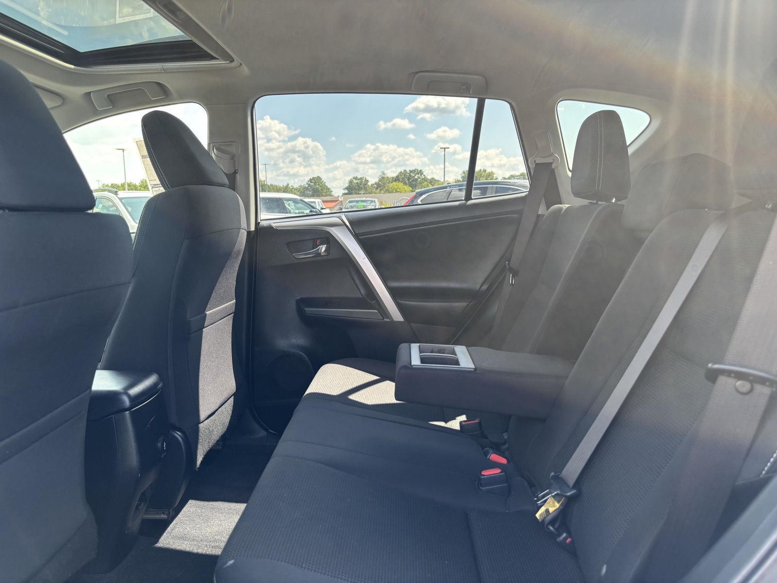 2018 Toyota RAV4 Adventure photo 16