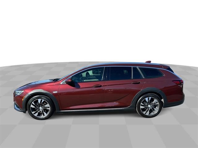 2018 Buick Regal TourX Essence photo 4