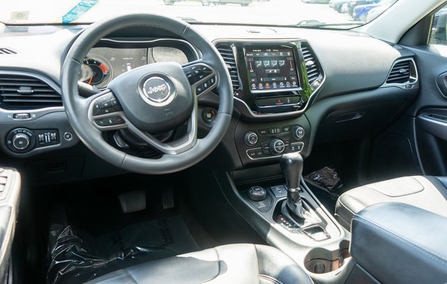 2022 Jeep Cherokee Limited photo 8