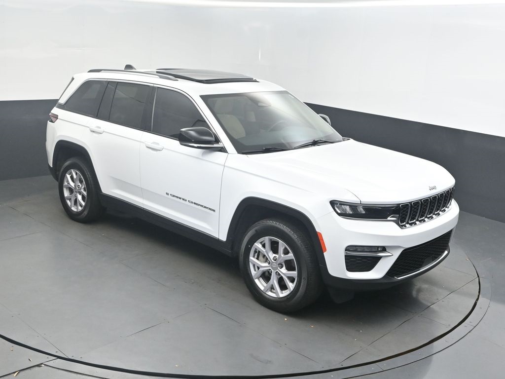 2022 Jeep Grand Cherokee Limited's photo