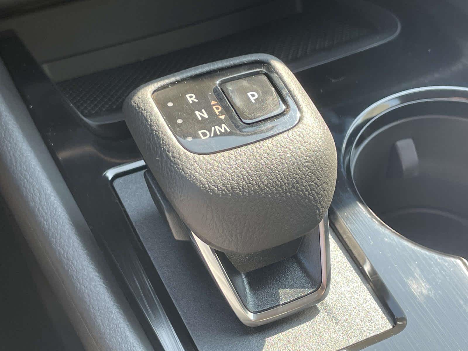 2026 Nissan Rogue S photo 21