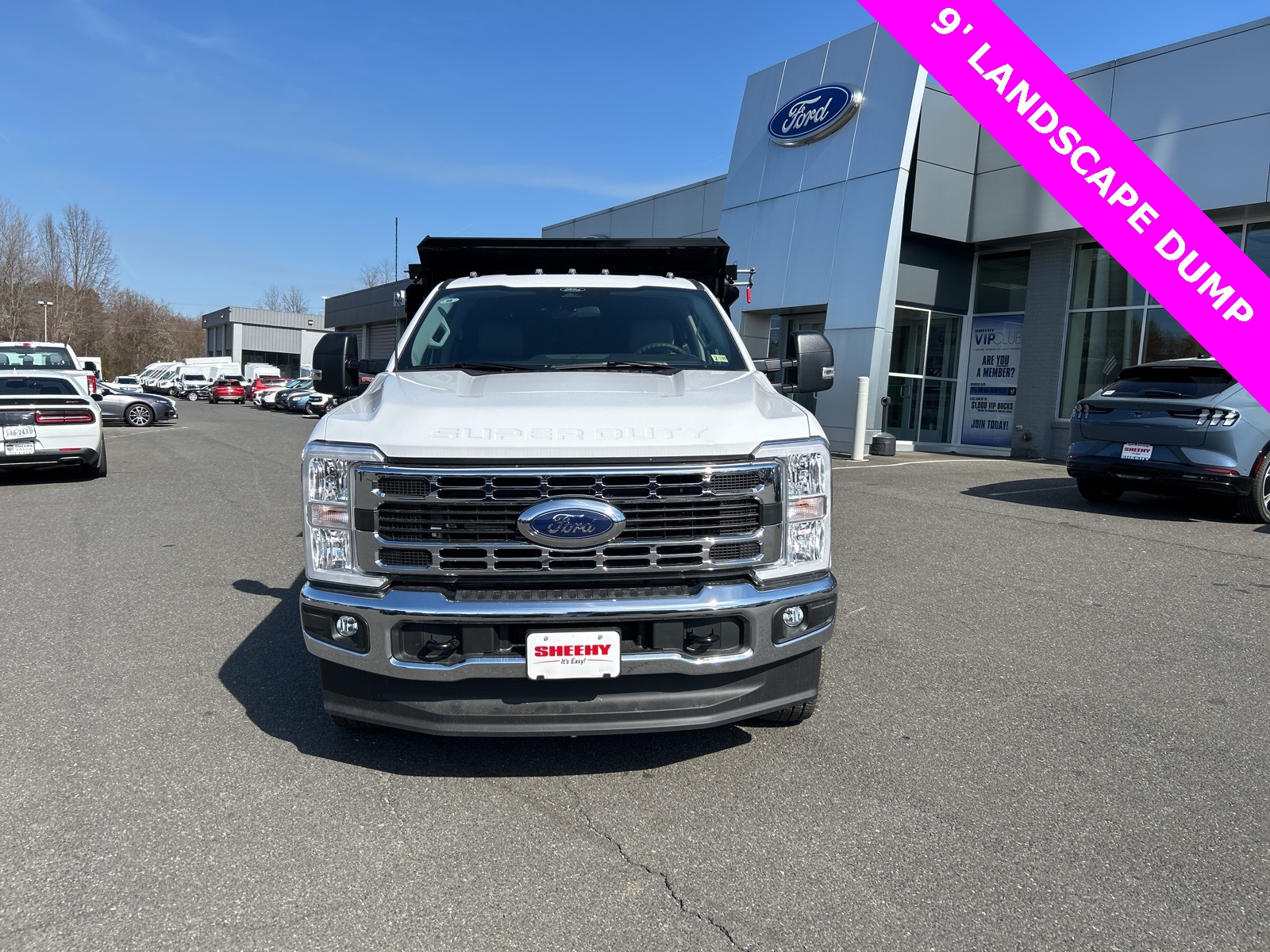 2024 Ford F-350 photo 2