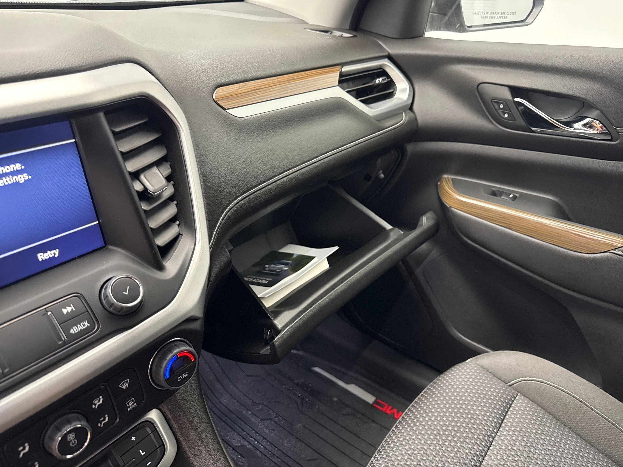 2023 Gmc Acadia SLE photo 40