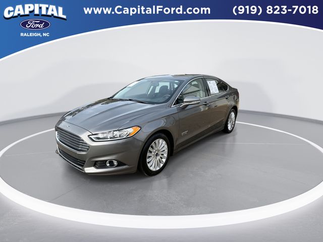 2014 Ford Fusion Energi SE photo 4