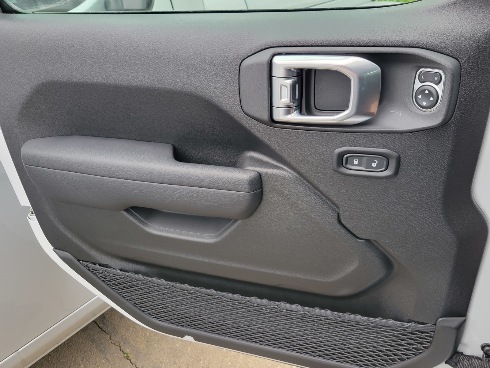 2023 Jeep Gladiator Sport S photo 12