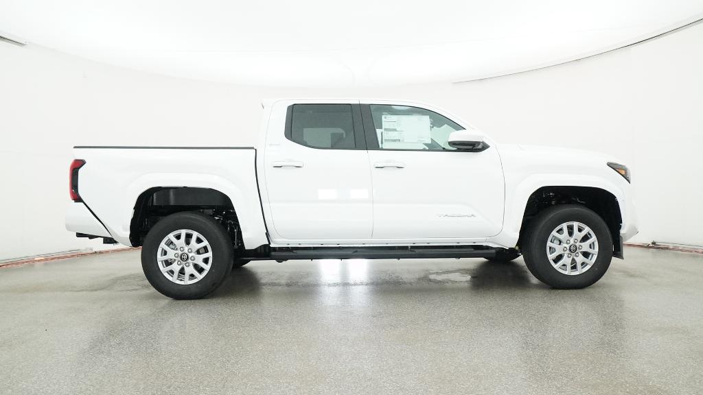2025 Toyota Tacoma SR5 Double Cab photo 26