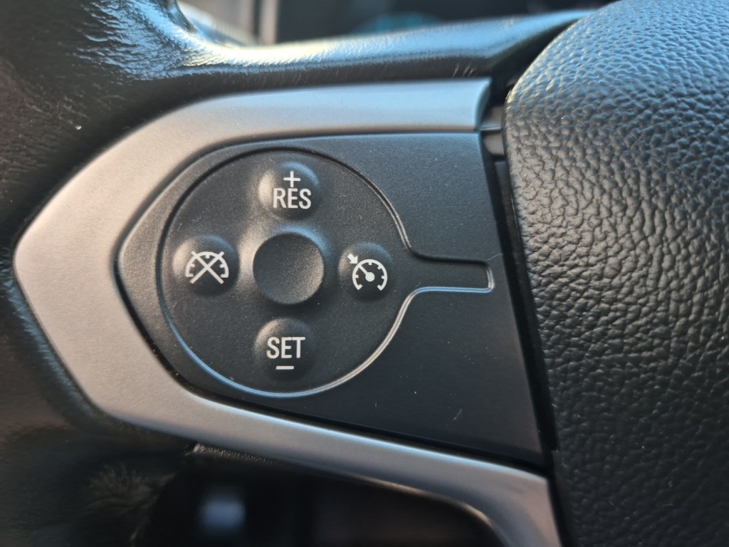2019 Chevrolet Colorado LT photo 15