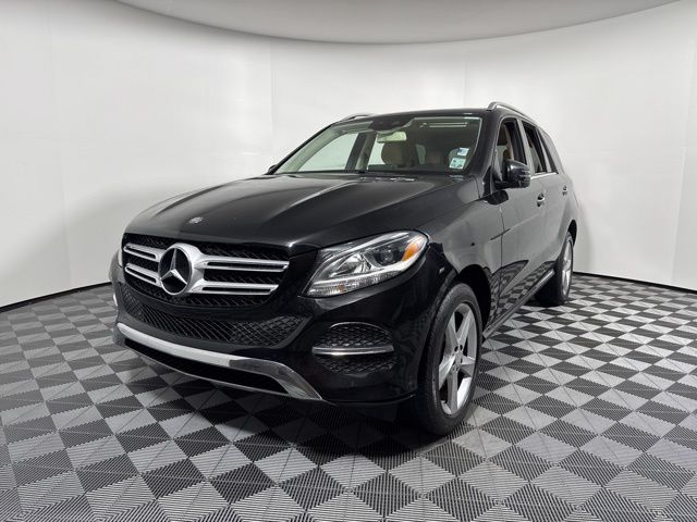 2016 Mercedes-Benz GLE-Class GLE350's photo