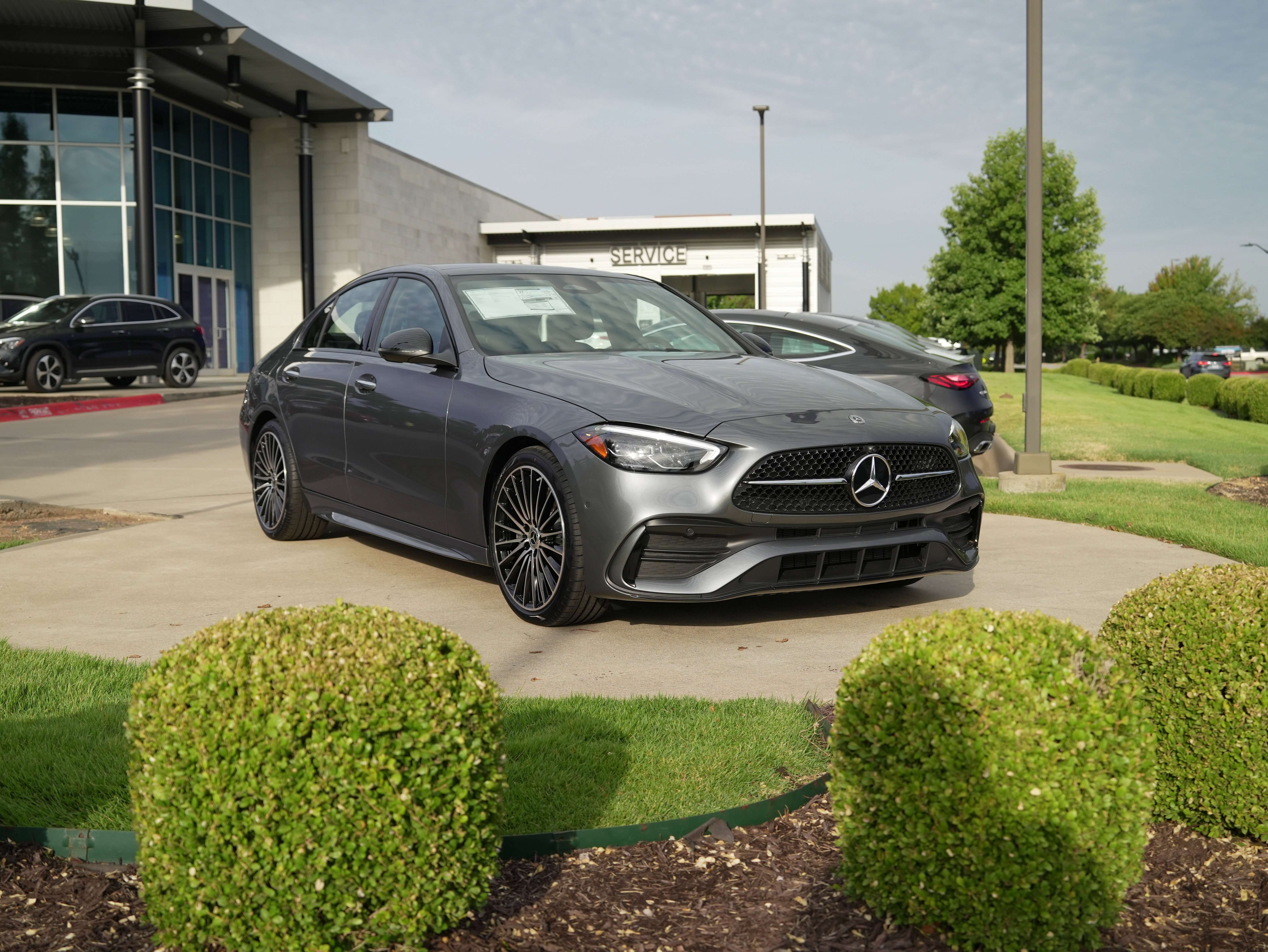 2025 Mercedes-Benz C-Class Sedan C 300's photo