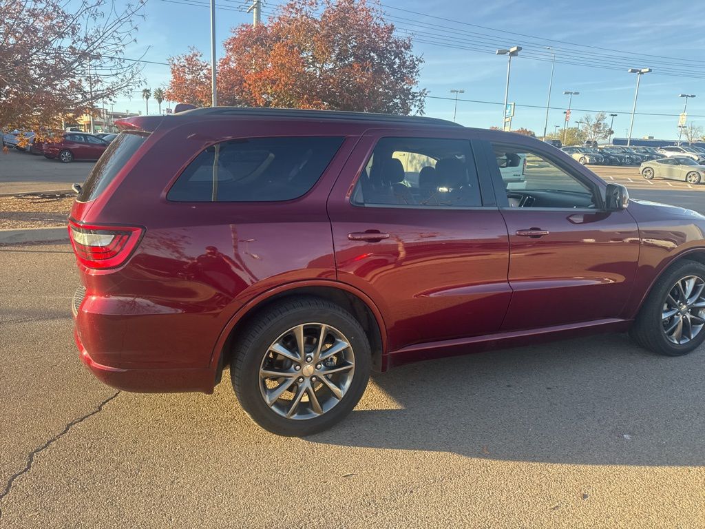 2017 Dodge Durango GT photo 2