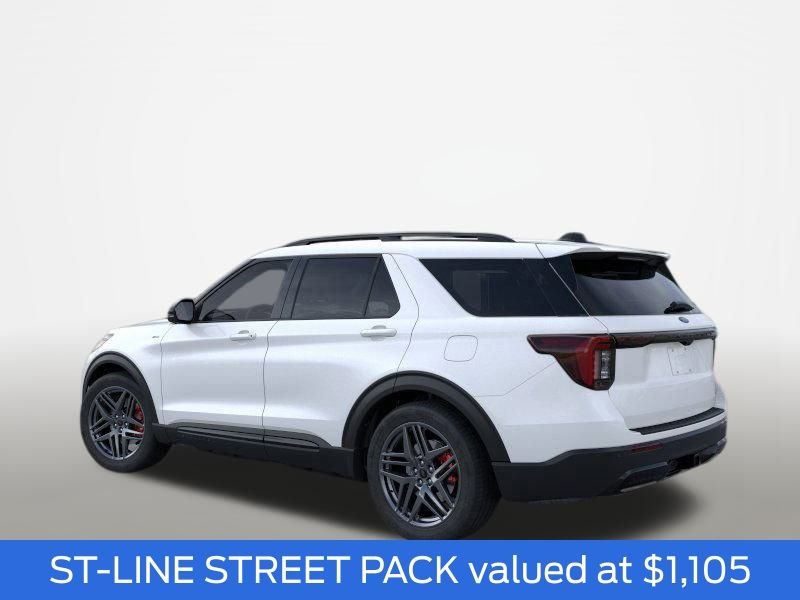 2025 Ford Explorer ST-Line photo 4