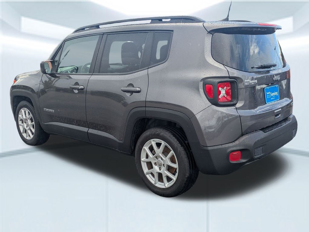 2020 Jeep Renegade Latitude photo 3