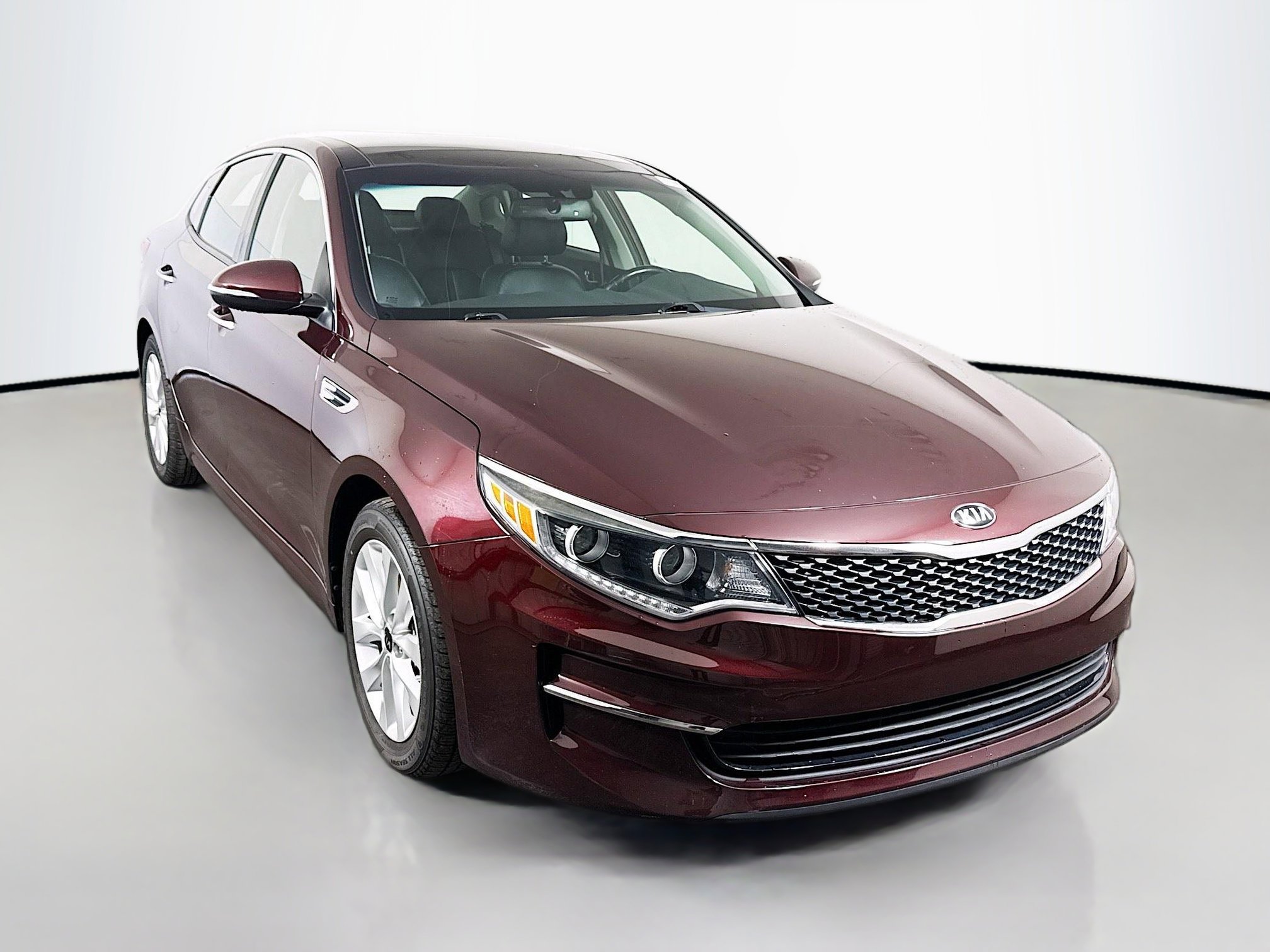 2016 Kia Optima EX's photo