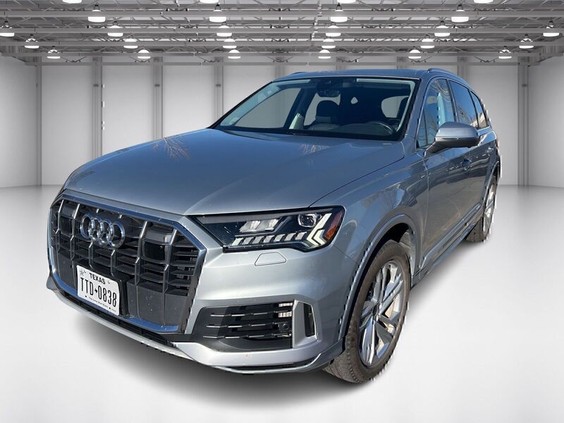 2024 Audi Q7 55 Premium Plus's photo