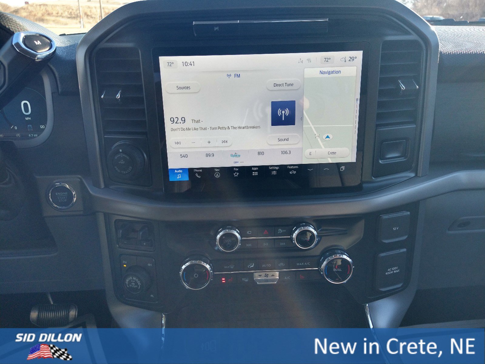 2025 Ford F-150 XLT photo 6