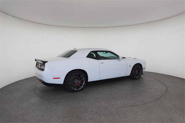 2022 Dodge Challenger R/T Scat Pack photo 20