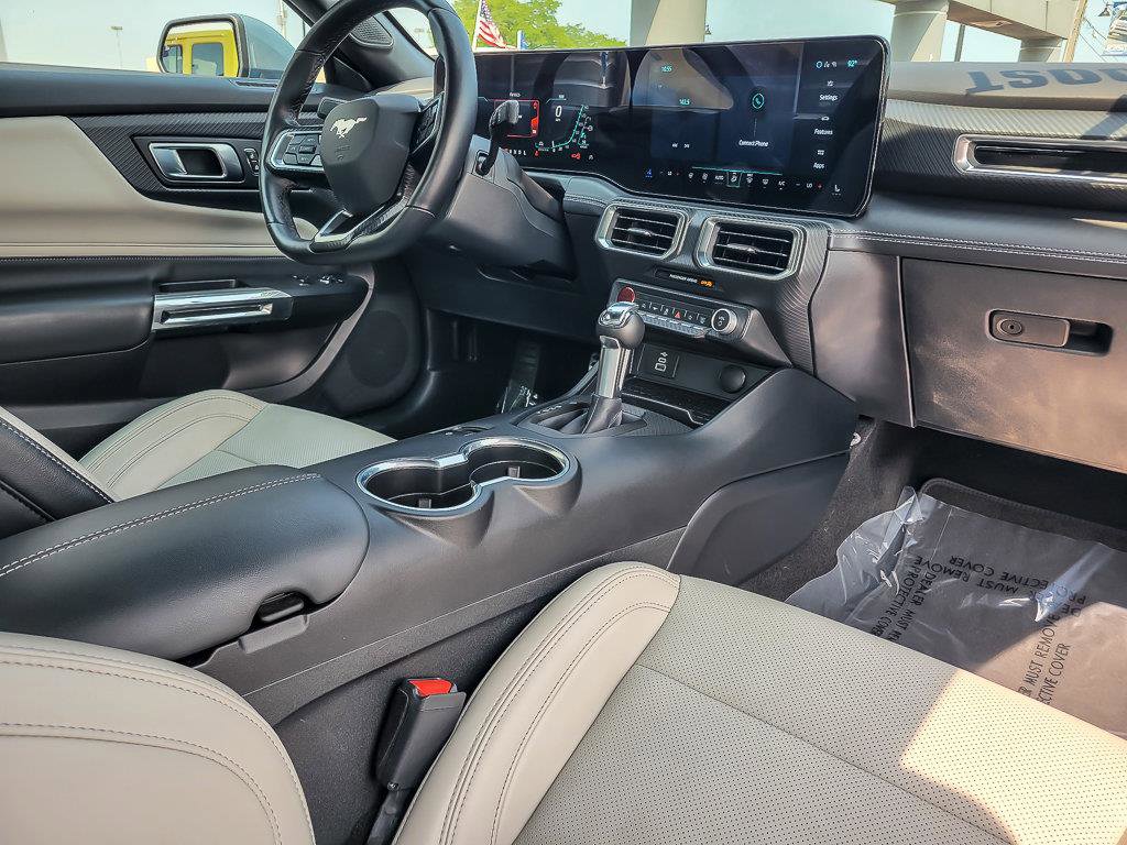 2024 FORD MUSTANG - Image 26