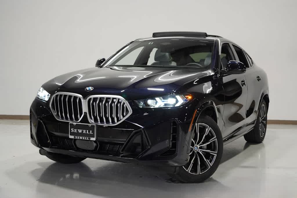 2026 BMW X6 40i's photo