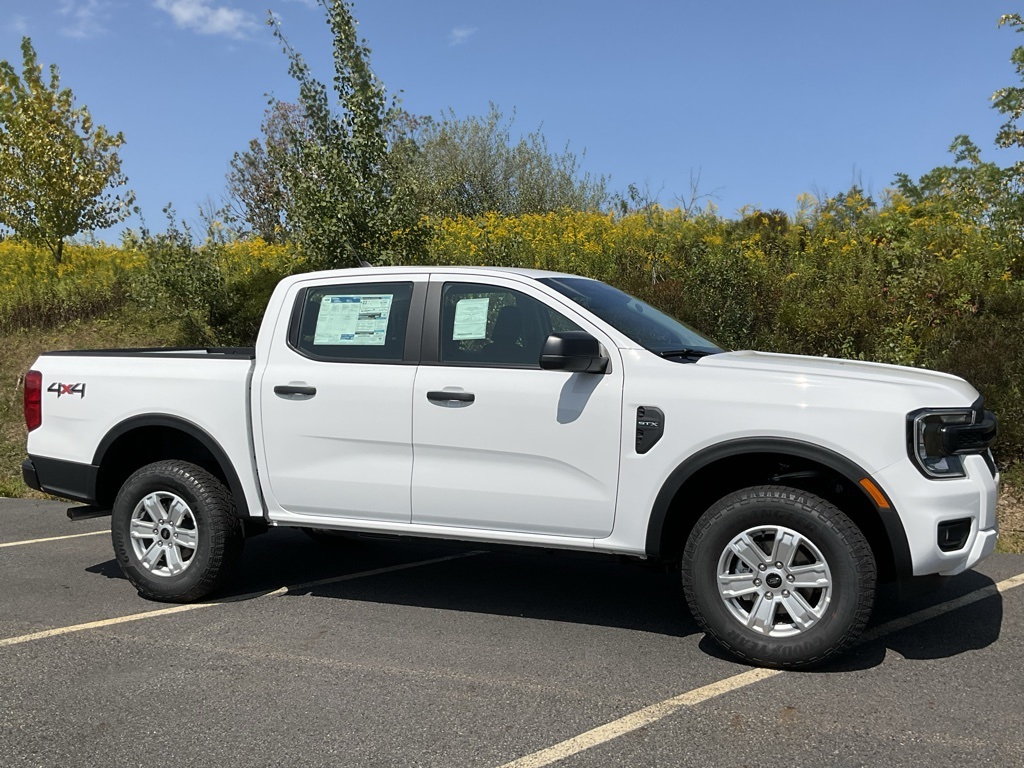 2025 Ford Ranger XL's photo