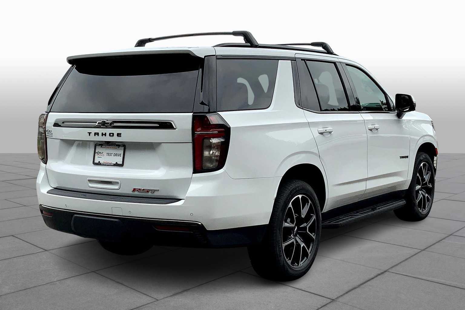 2021 Chevrolet Tahoe RST photo 12