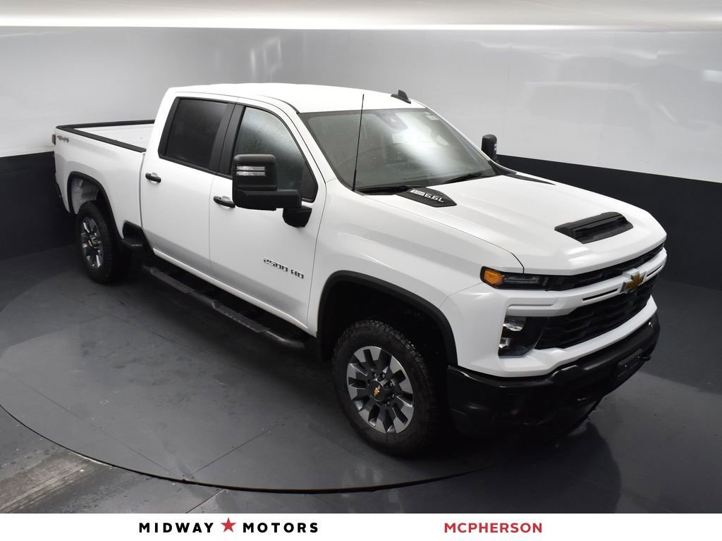 2026 Chevrolet Silverado 2500HD Custom's photo