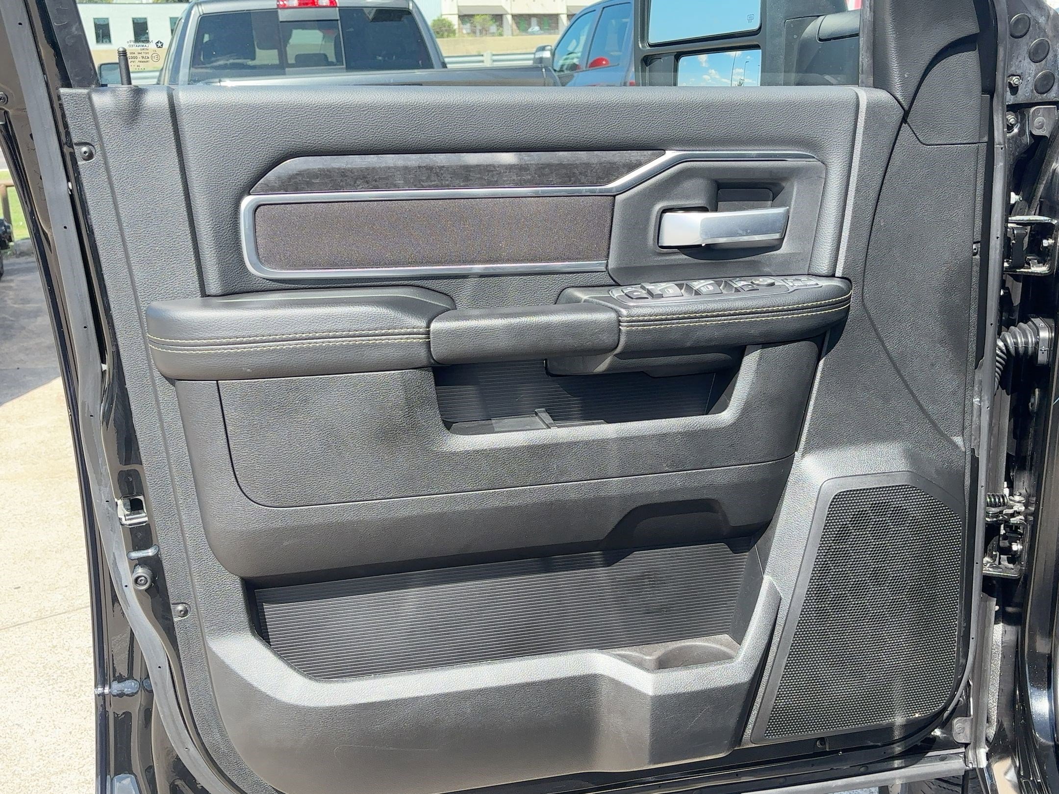 2024 Ram 2500 Big Horn photo 18