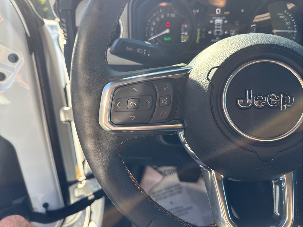 2024 Jeep Wrangler Sahara 4xe photo 27