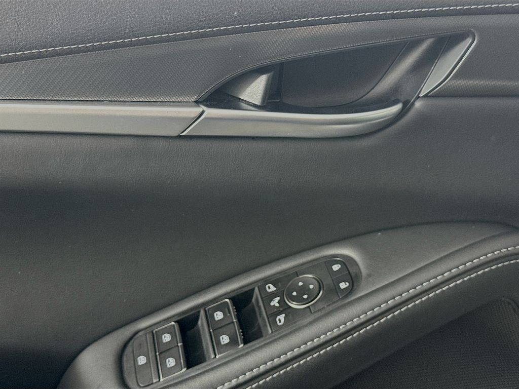 2023 Infiniti QX60 Luxe photo 18