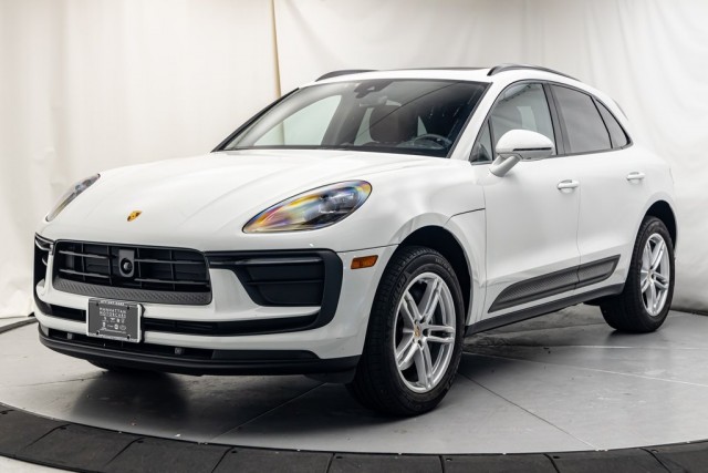 2024 Porsche Macan 