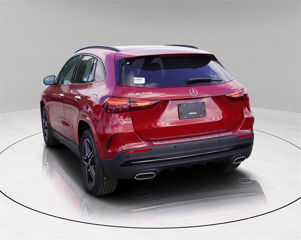 2025 Mercedes Benz GLA 250 photo 4