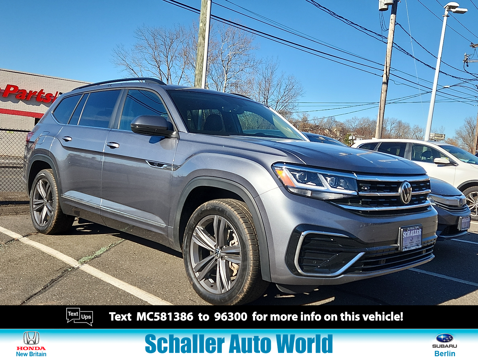 2021 Volkswagen Atlas SE w/Tech R-Line's photo