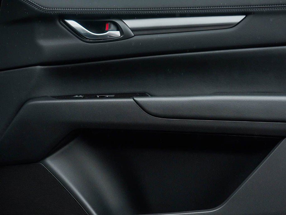 2025 Mazda CX-5 2.5 Select photo 8