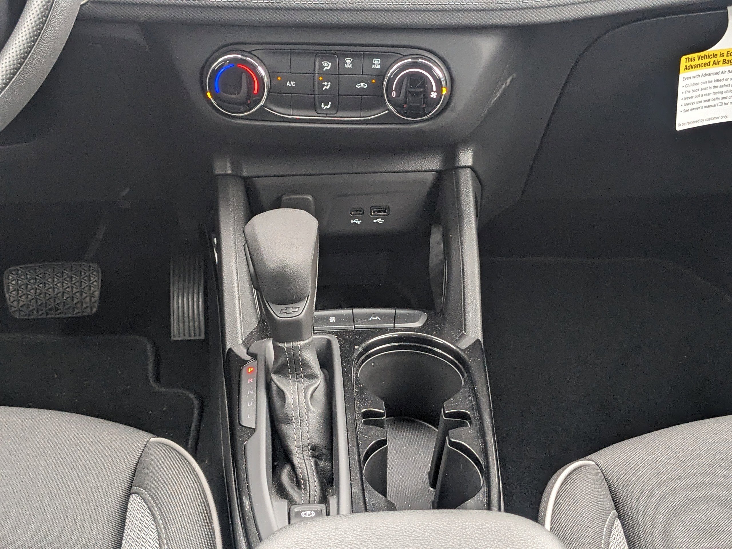2025 Chevrolet Trailblazer LS photo 17