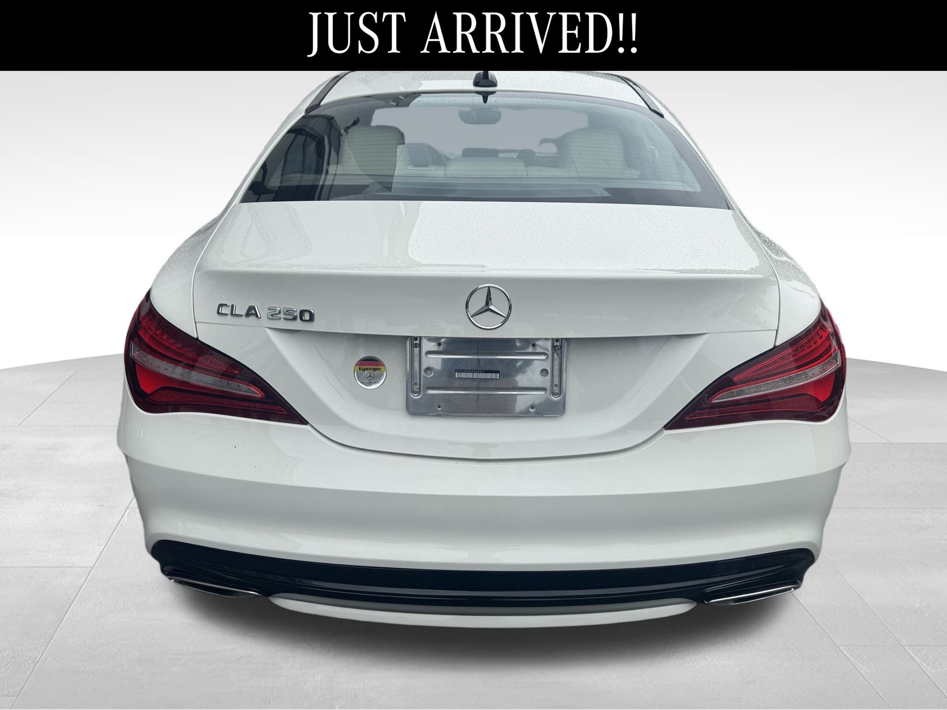 2017 Mercedes Benz CLA 250 photo 4