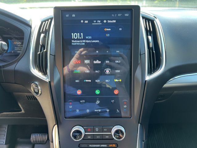 2022 Ford Edge Titanium photo 21