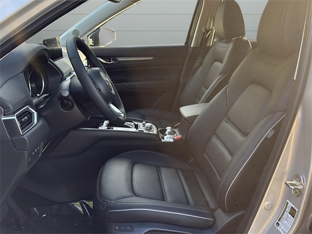 2025 Mazda CX-5 2.5 S Preferred photo 18
