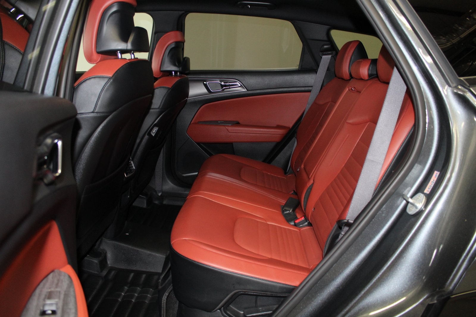 2023 Kia Sportage Hybrid photo 3