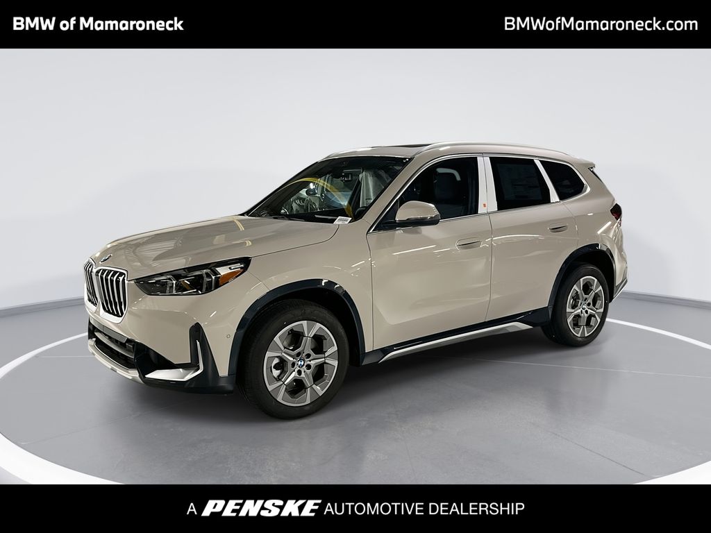 2026 BMW X1 28i's photo