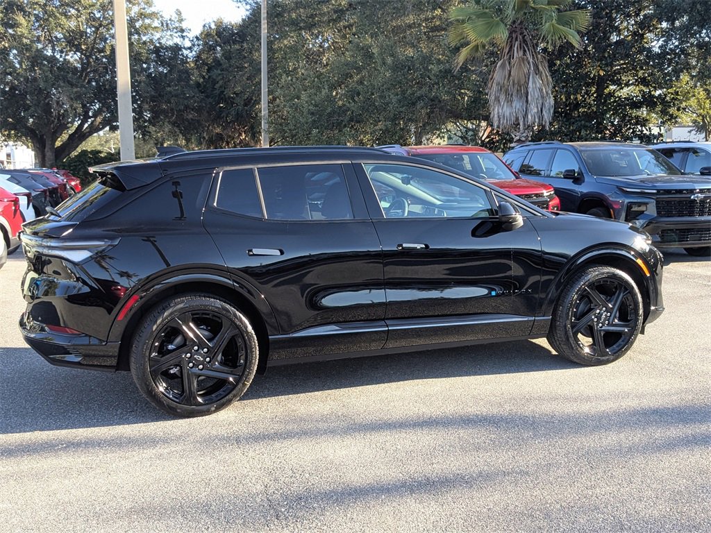 2026 Chevrolet Equinox EV 3RS photo 2