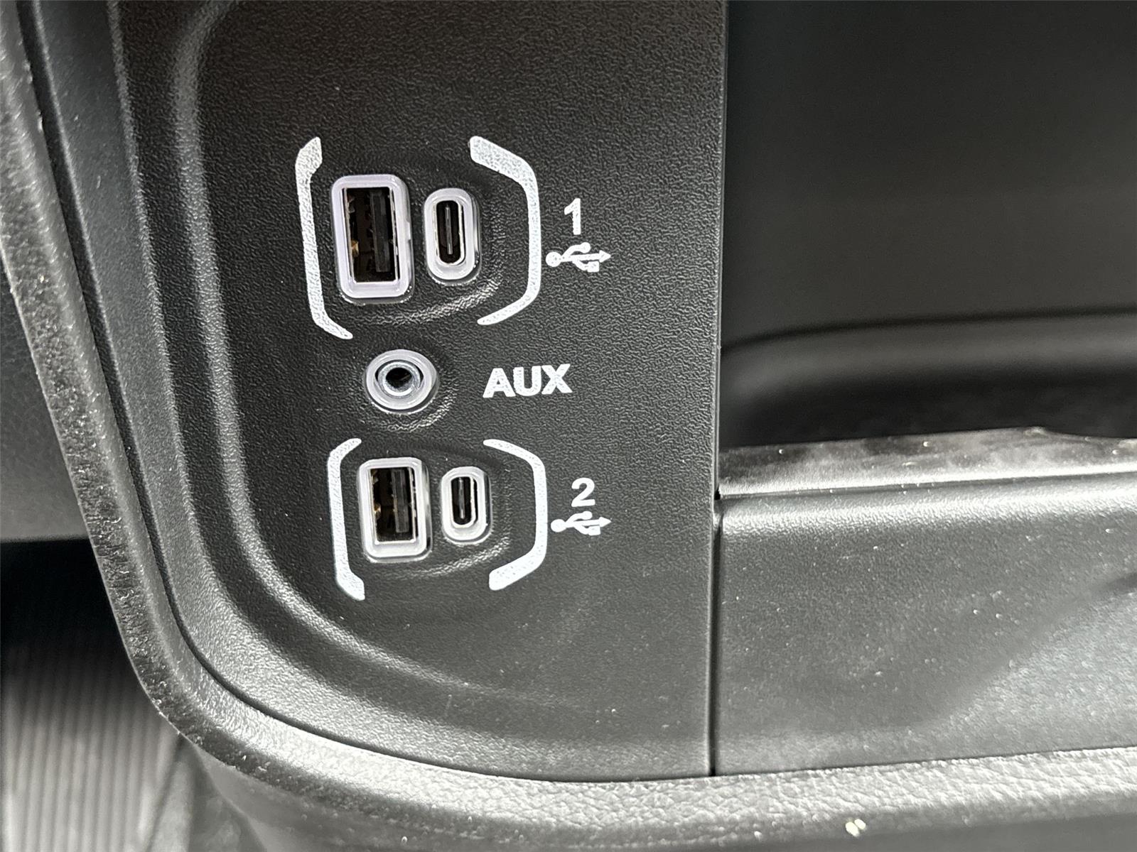 2026 Ram 3500 Tradesman photo 19