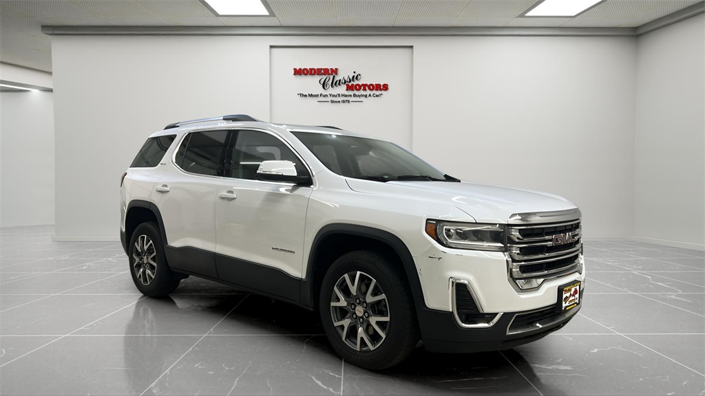2023 GMC Acadia SLT's photo