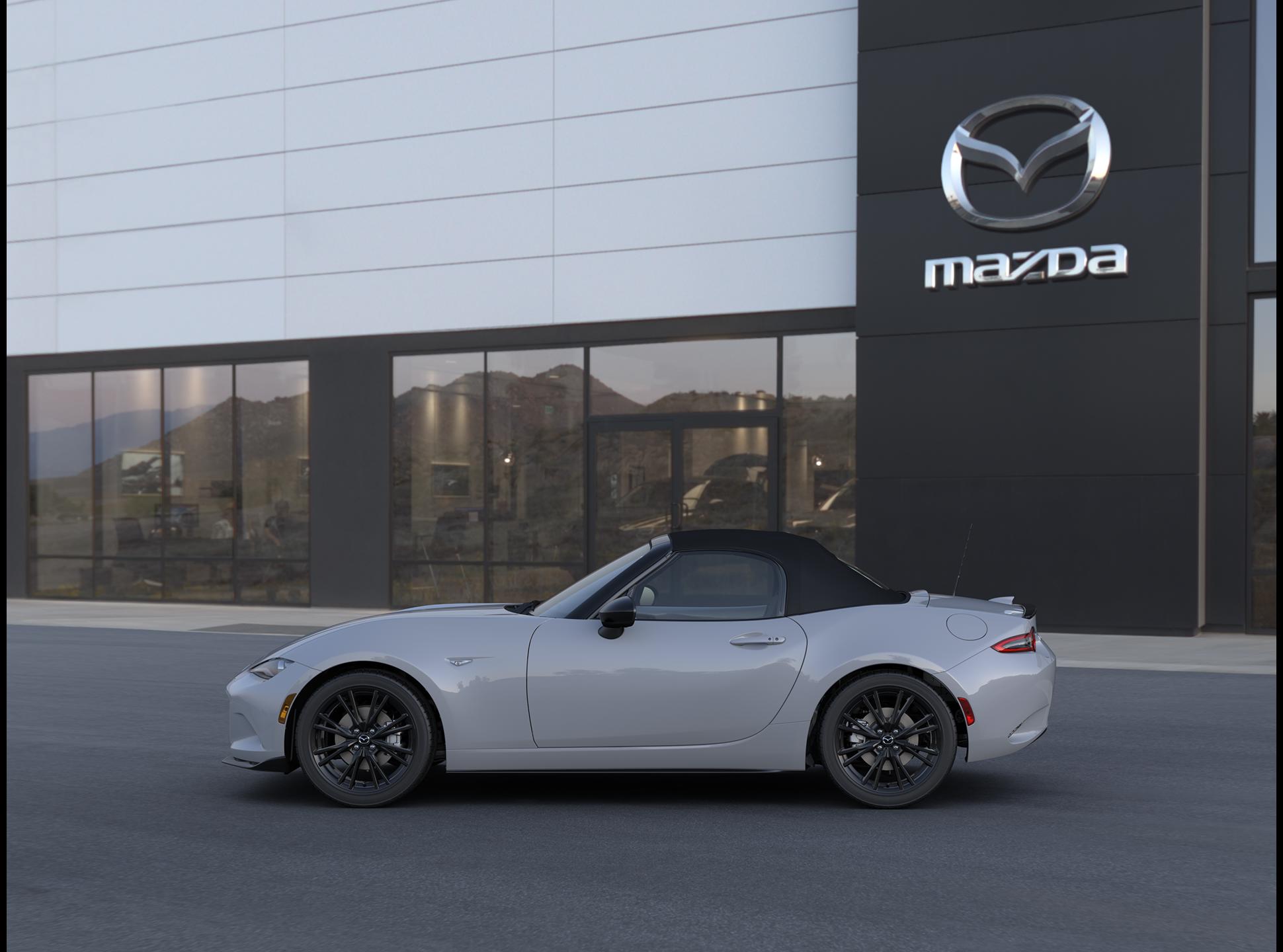 2025 Mazda MX-5 Miata Miata photo 3
