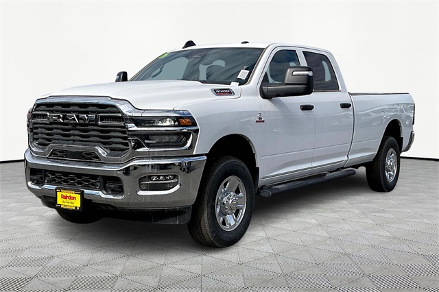 2025 Ram 3500 Tradesman photo 2