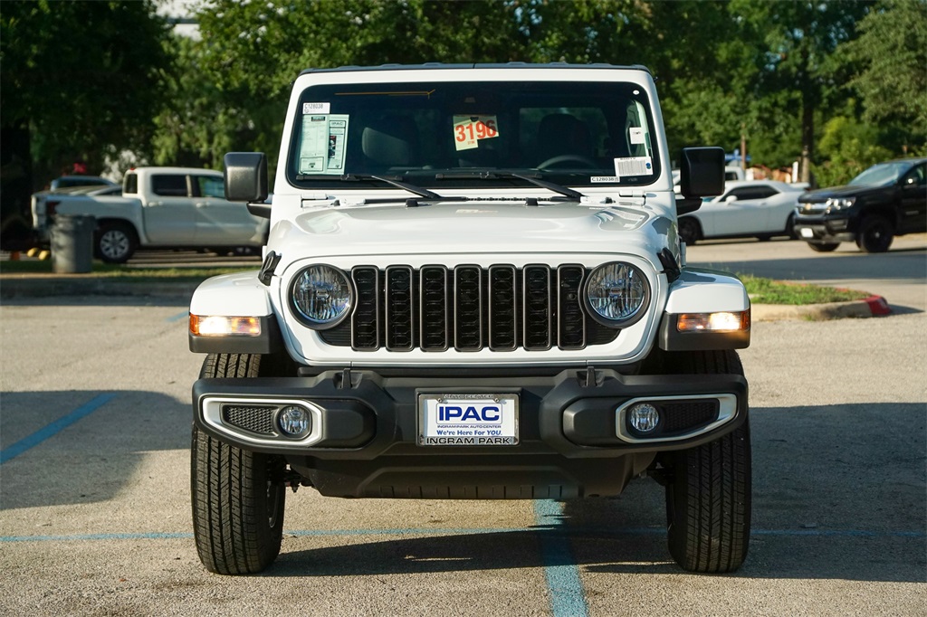 2024 Jeep Gladiator Sport S photo 4