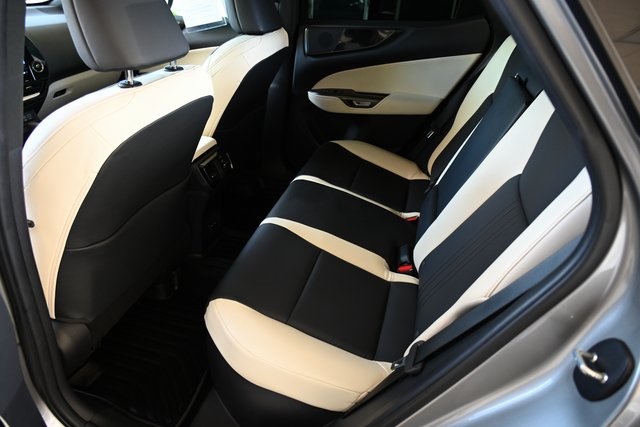 2024 Lexus NX 350h photo 8