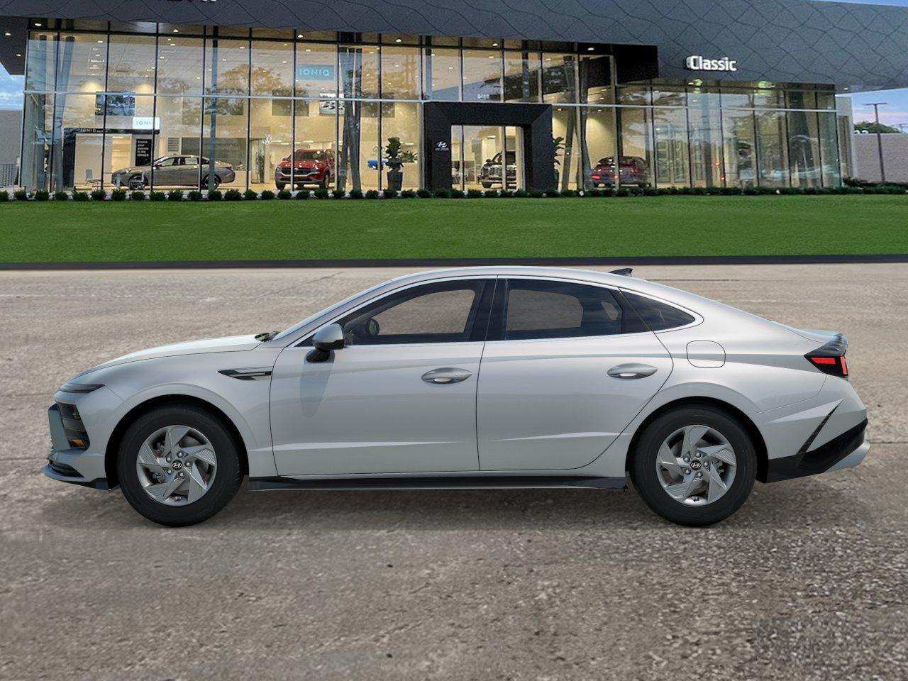 2026 Hyundai Sonata SE photo 3