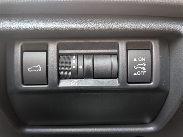 2025 Subaru Forester Sport photo 18