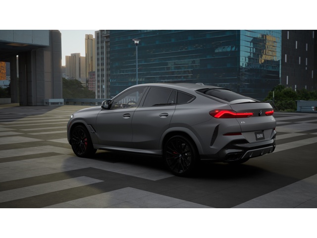 2026 Bmw X6 M photo 2